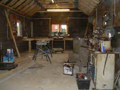 inside_1.JPG (67874 bytes)